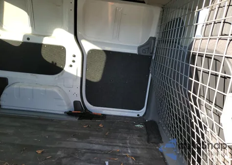 2015 Nissan Nv200 2.5S from USA, damaged, VIN 3N6CM0KN7FK701062